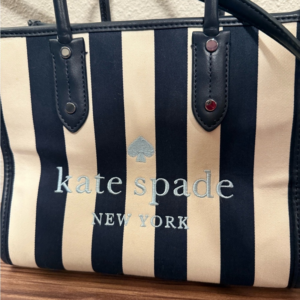 KATE SPADE NEW YORK ELLA SMALL TOTE - Picture 3 of 7